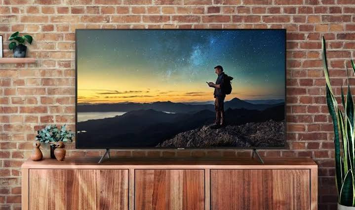 Samsung | RU7100 é uma boa opção de TV 4K nesta Black Friday